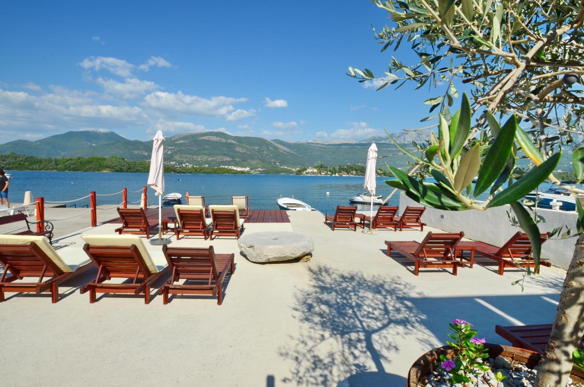 Dubravcevic Residence Tivat Exterior photo